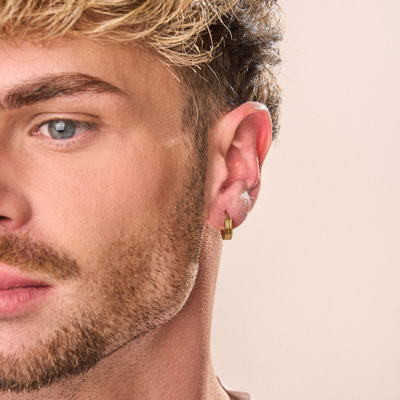 Pendientes Hombre Atlante Loop Oro | Elegancia y Versatilidad
