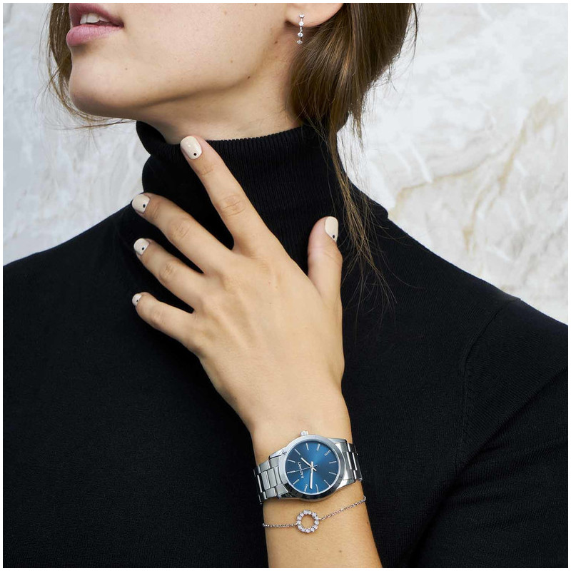 BASIC 36MM BLUE DIAL IPS BRACELET