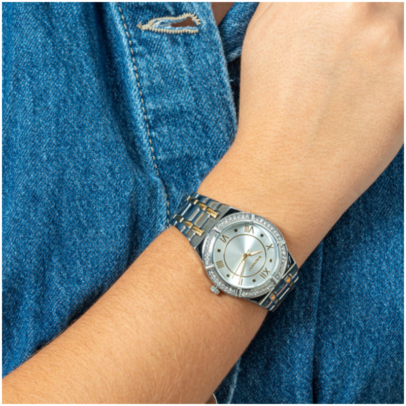 Reloj Victoria en Dorado