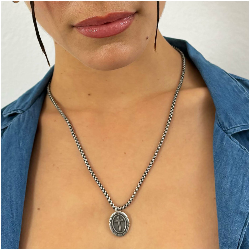 Collar Hombre Mateo óvalo en Plata