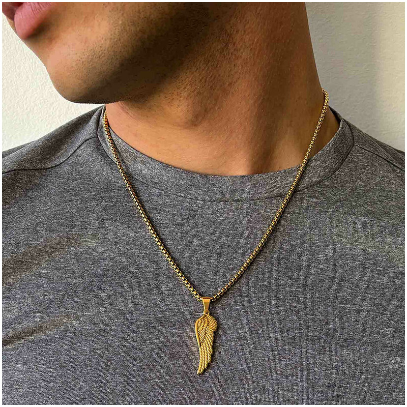 Collar Hombre Piti Ala en Oro