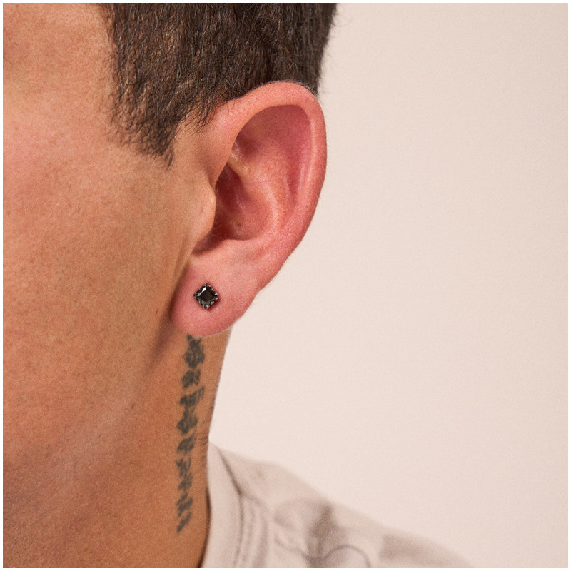 Piercing Hombre Pirate Crystal