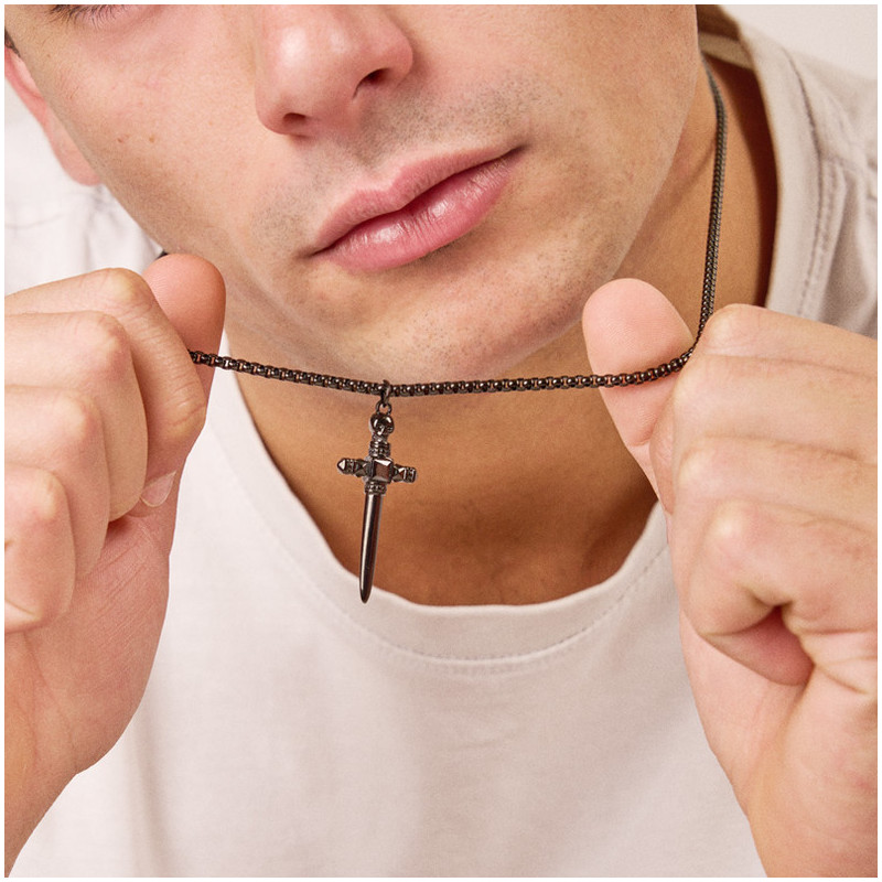 Collar Hombre Pirate Negro