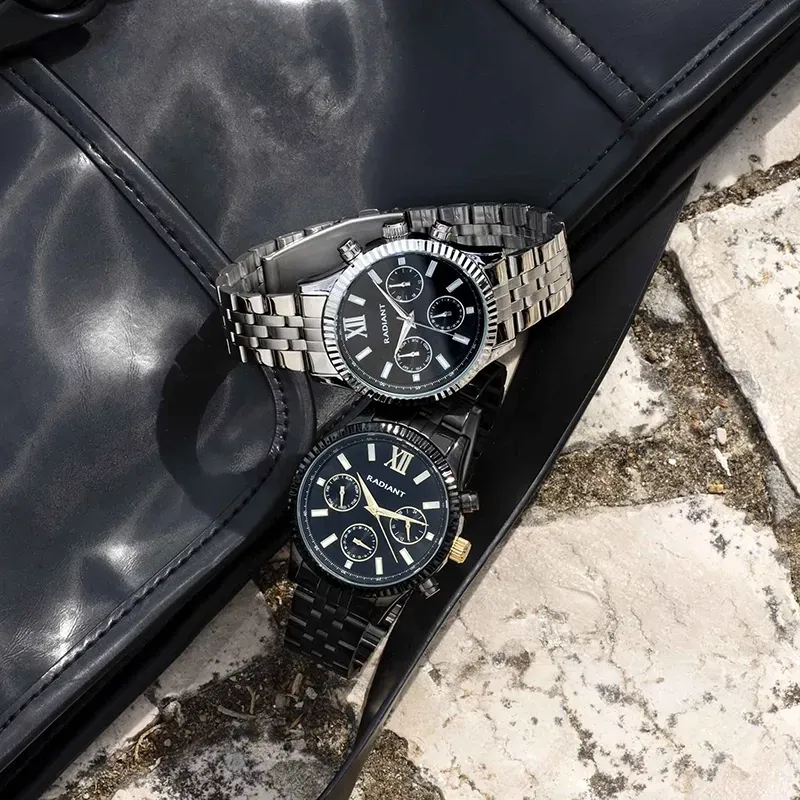 Reloj Hombre Alpha 44.5MM Negro SS Brazalete, Acero, Negro Radiant