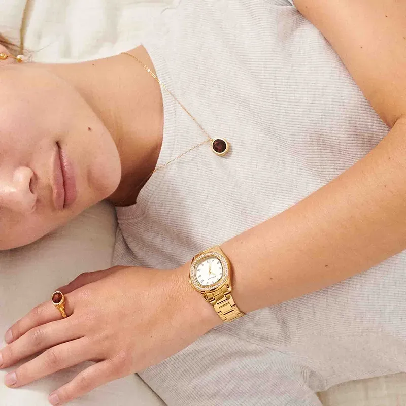 Radiant Scape Reloj de Mujer Dorado Brazalete Acero