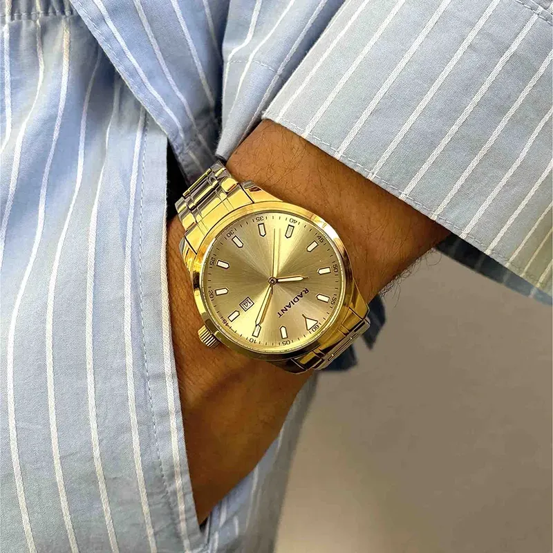 Radiant Victory Reloj de Hombre Dorado Brazalete Acero