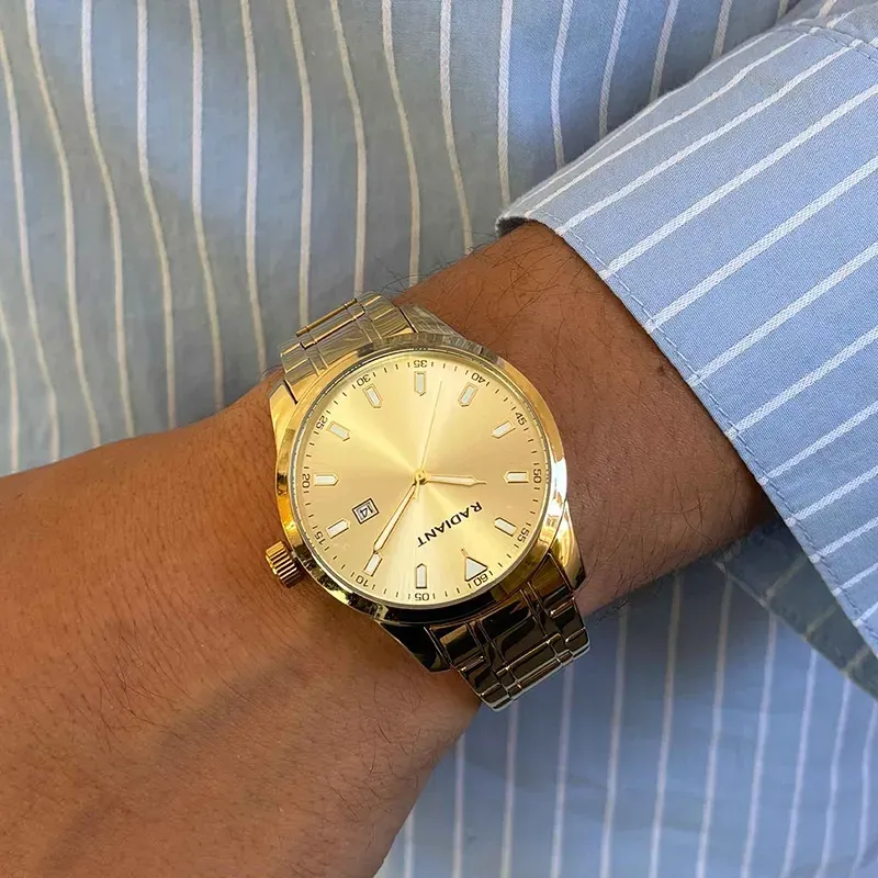 Radiant Victory Reloj de Hombre Dorado Brazalete Acero