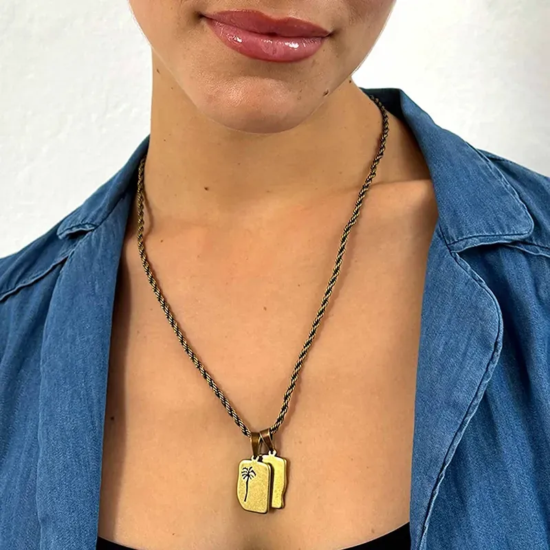 Collar Hombre Piti Escapulario en Plata