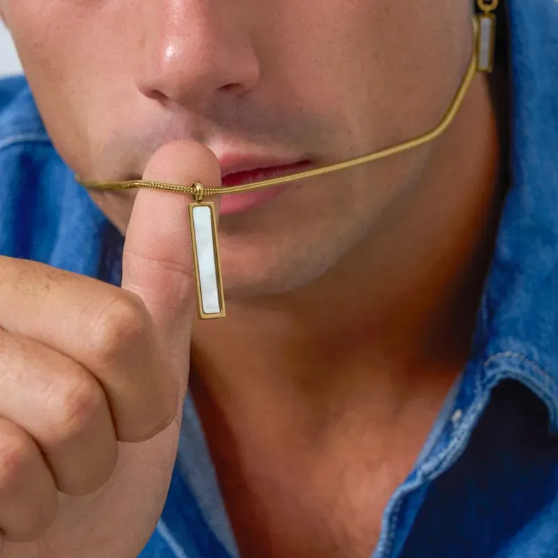 Collar Hombre Strong MOP Oro