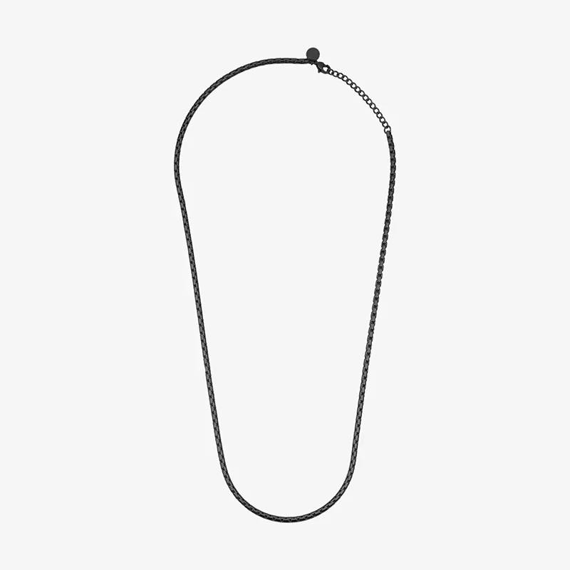 Collar Hombre Nusa Negro | Elegancia Contemporánea