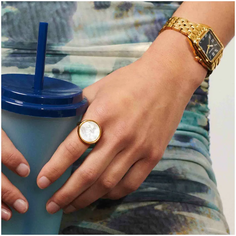 Anillo Redondo de Oro con Perla MOTHER OF PEARL Radiant