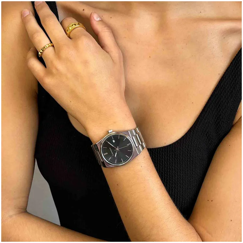 Anillo Redondo de Oro colección PUNK Radiant