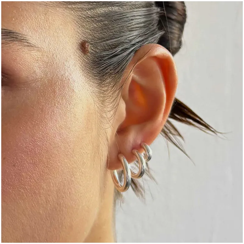 Pendientes de aro grande de plata Radiant