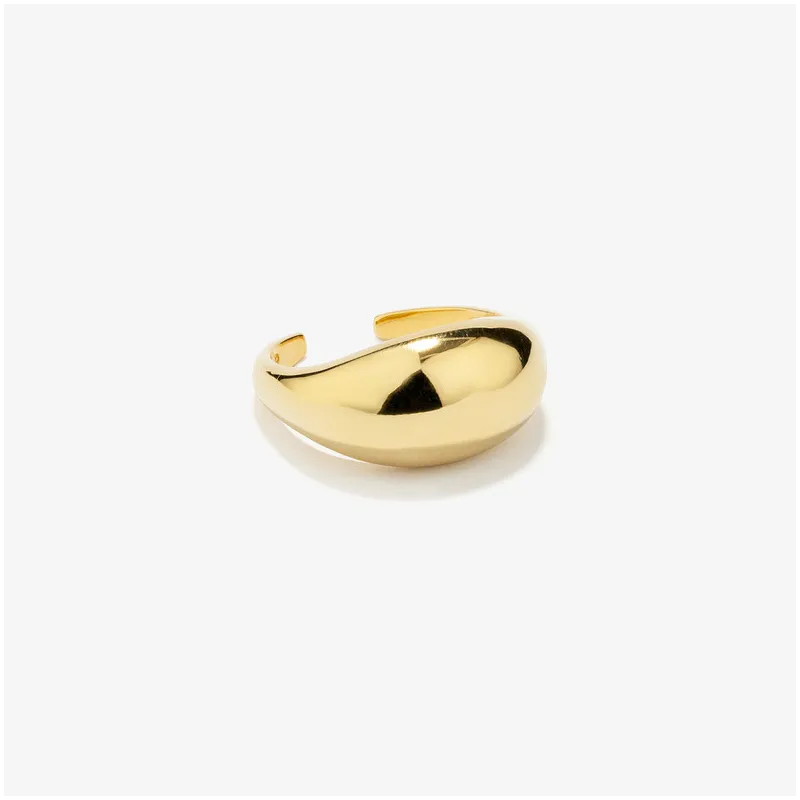 Anillo de volumen Radiant en oro dorado