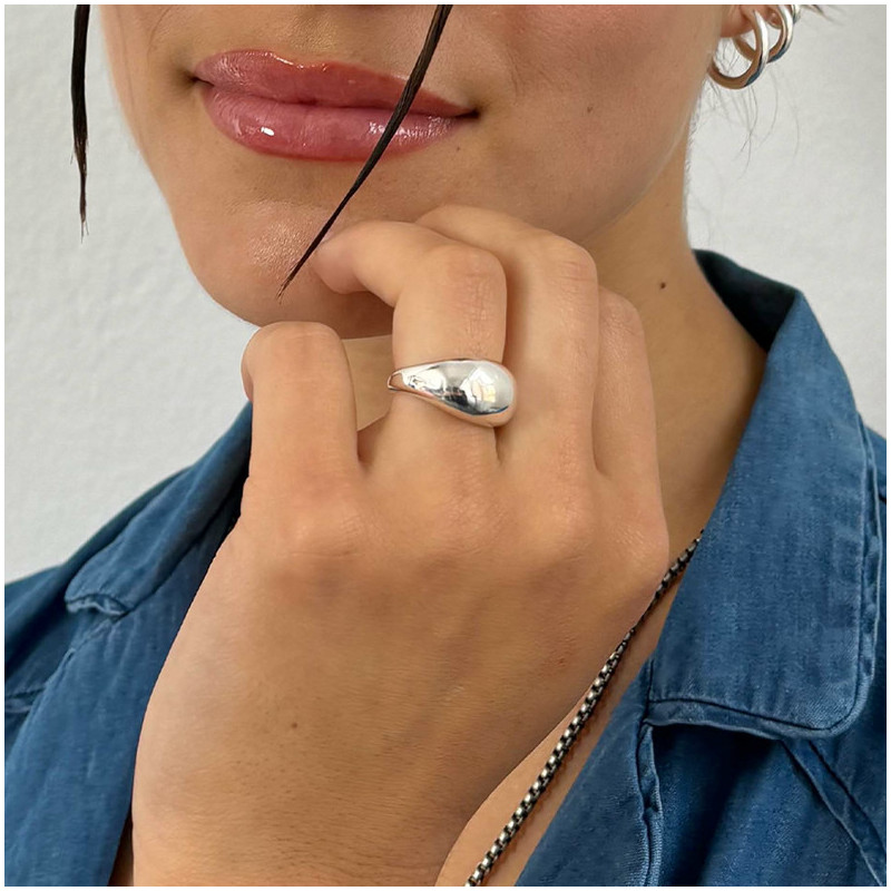 Anillo de volumen Radiant en plata plateada