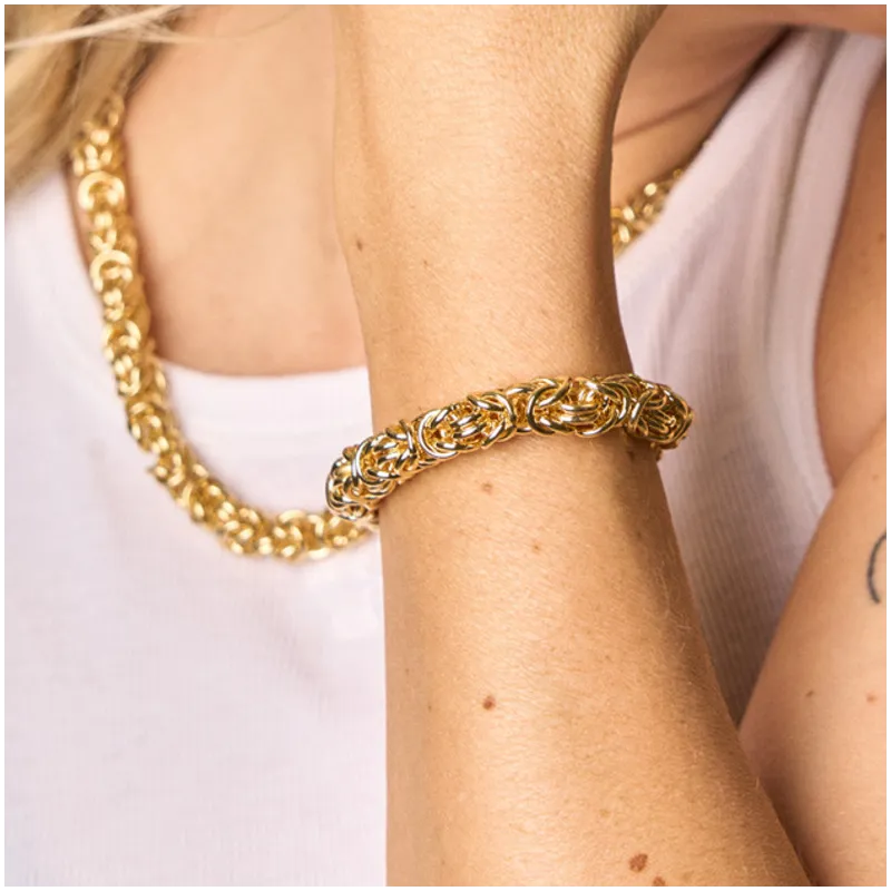 Pulsera Mujer Blake Dorada | Diseño Twist en Acero Dorado