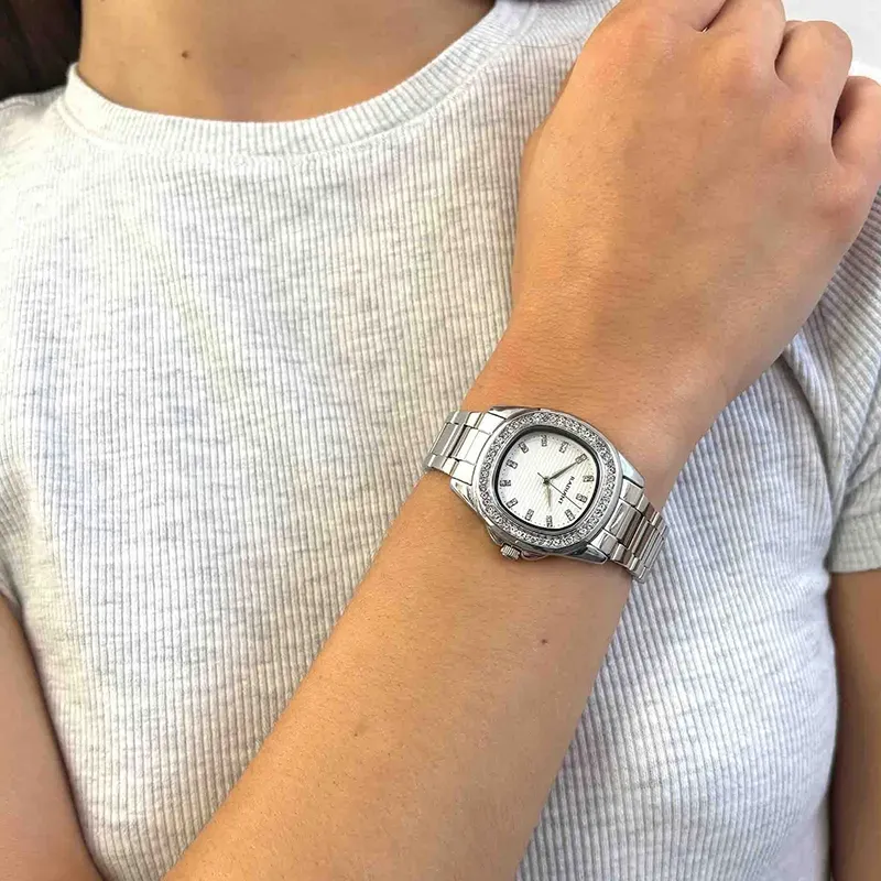 Radiant Scape Reloj de Mujer Plateado con Brazalete de Acero