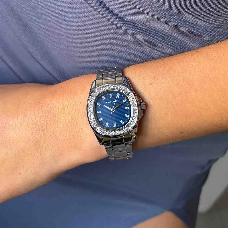 Radiant Scape Reloj de Mujer Azul Plateado con Brazalete de Acero