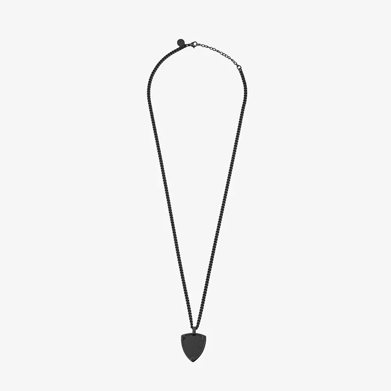 Collar Hombre Lombok Negro | Sofisticación y Versatilidad